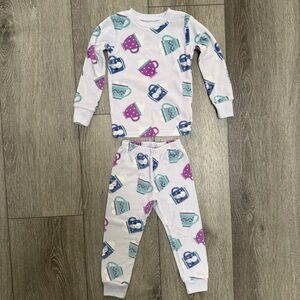 CARTERS 2PC VELOUR SNUG FIT LONG SLEEVE AND PANTS PJ SET WINTER PURPLE 2T